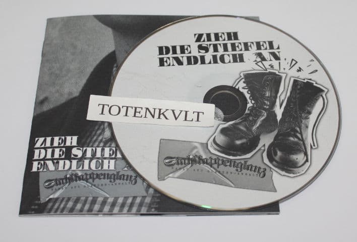 Stahlkappenglanz-Zieh_Die_Stiefel_Endlich_An-DE-CD-2026-TOTENKVLT