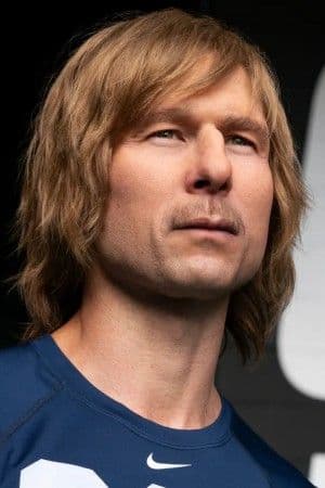 Glen Powell