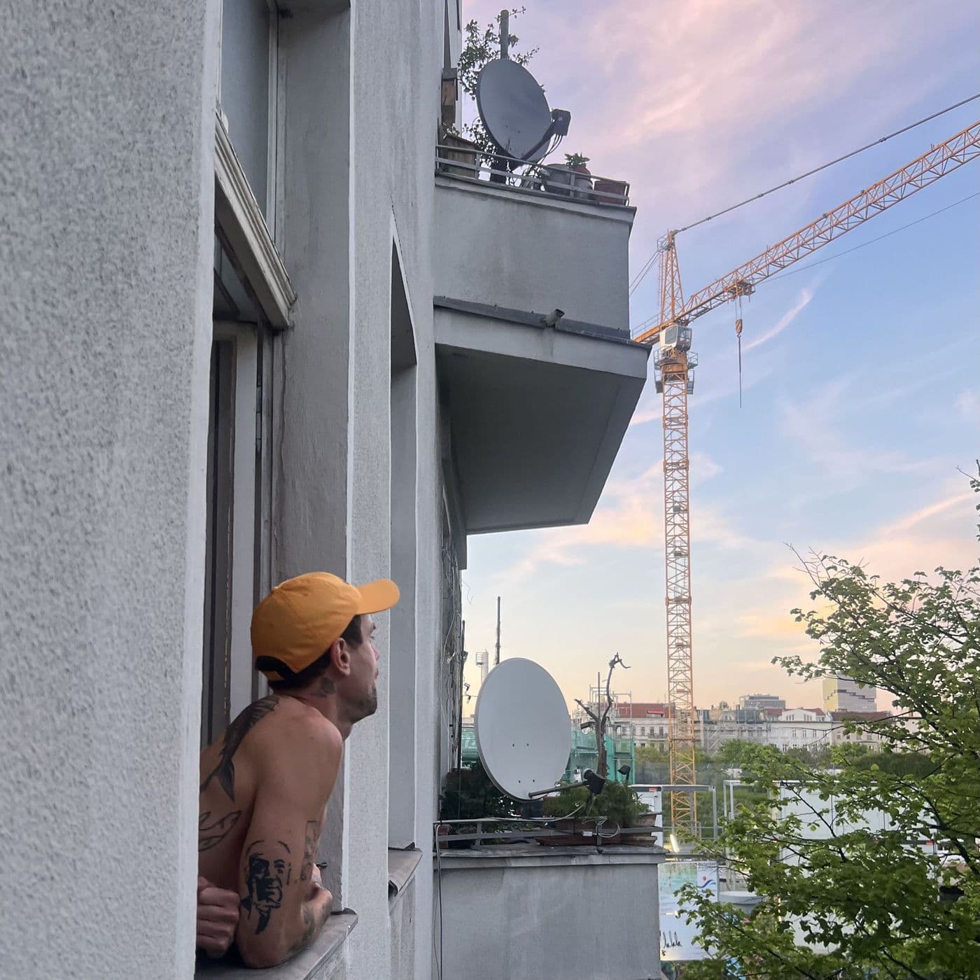Veedel_Kaztro_x_Mels-Endlich-WEB-DE-2026-MONGOS