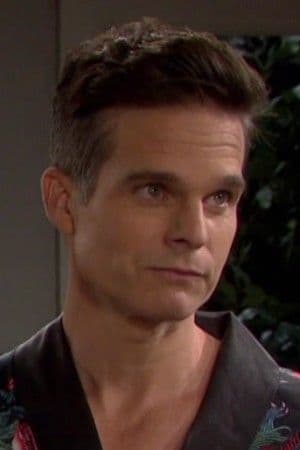 Greg Rikaart