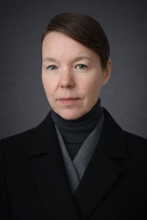 Anna Maxwell Martin